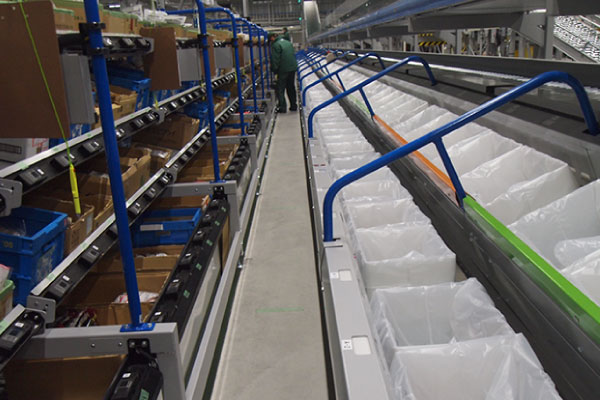 導入施設：尾道流通センター（冷凍）